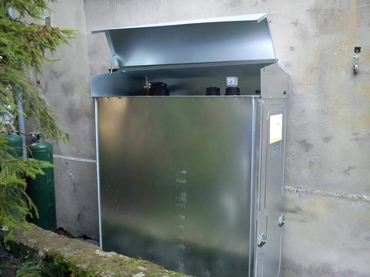 Installation des cuves  Île-de-France